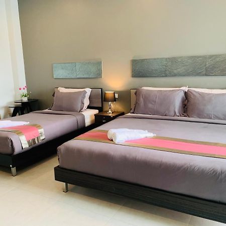 Tandeaw View Hotel Hua Hin Exterior photo