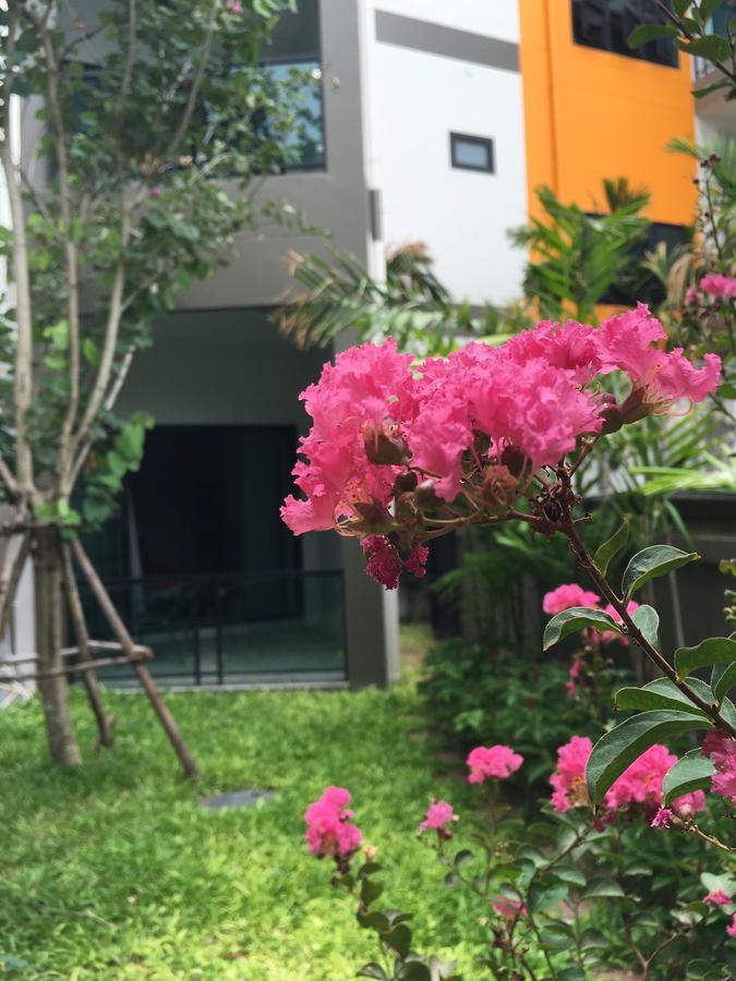Tandeaw View Hotel Hua Hin Exterior photo