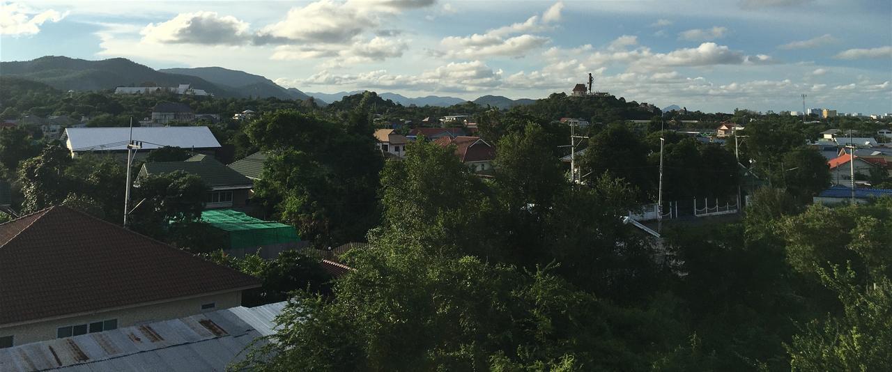 Tandeaw View Hotel Hua Hin Exterior photo
